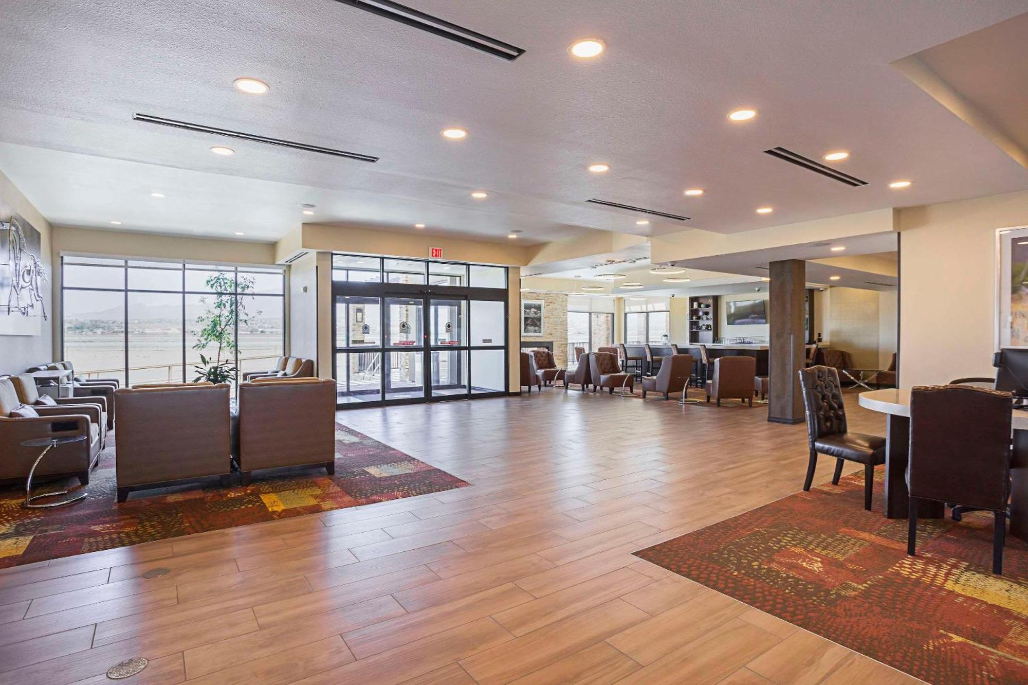 The At Sunland Park Casino El Paso, Ascend Collection Hotel 2*